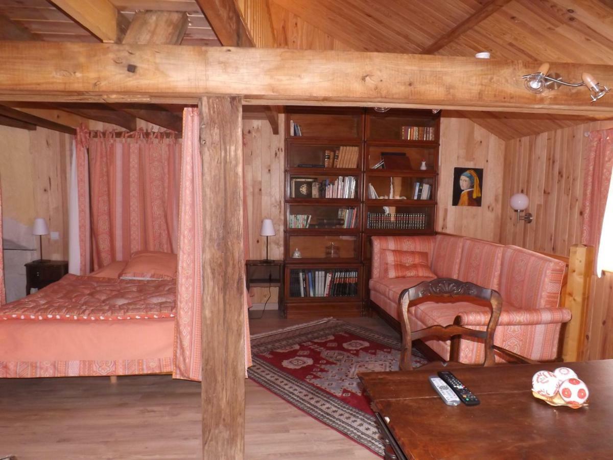 La Chuchotiere Bed & Breakfast แซงต์-มอร์-เดอ-ตูแรน ภายนอก รูปภาพ
