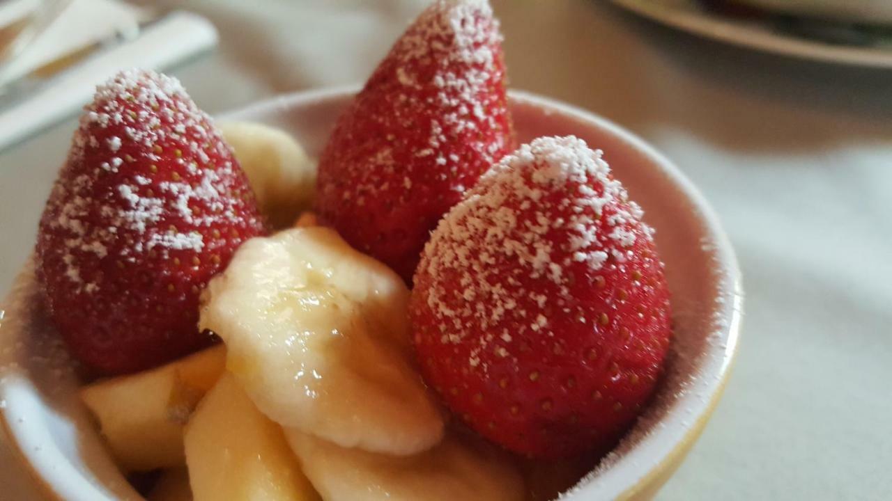 La Chuchotiere Bed & Breakfast แซงต์-มอร์-เดอ-ตูแรน ภายนอก รูปภาพ